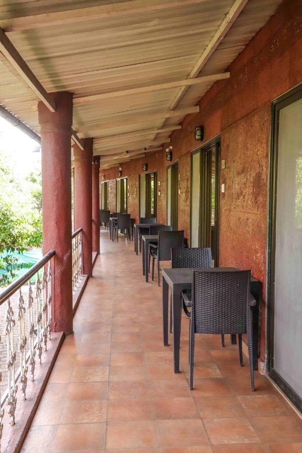 Mahābaleshwar Hotel On The Rocks מראה חיצוני תמונה
