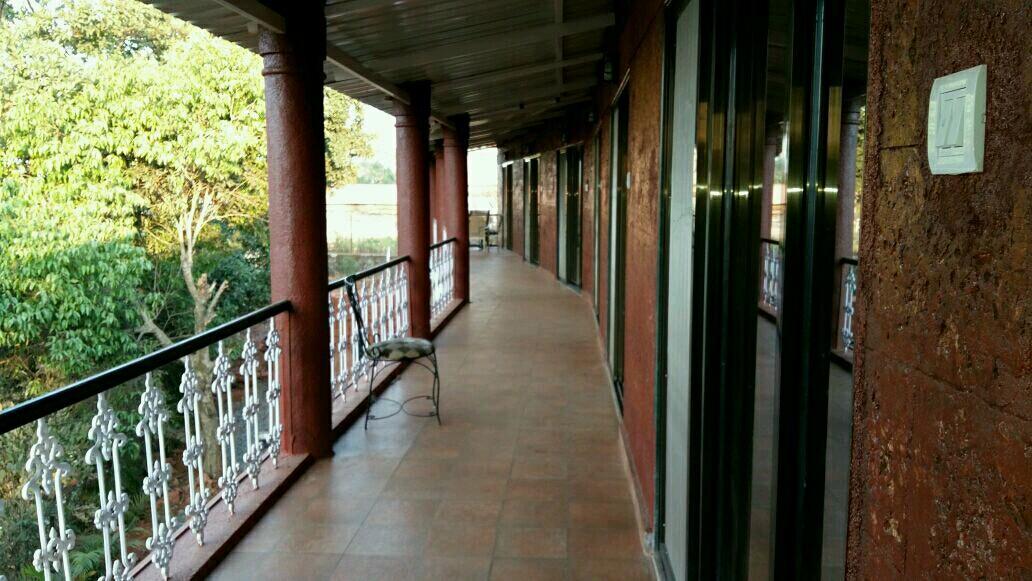 Mahābaleshwar Hotel On The Rocks מראה חיצוני תמונה